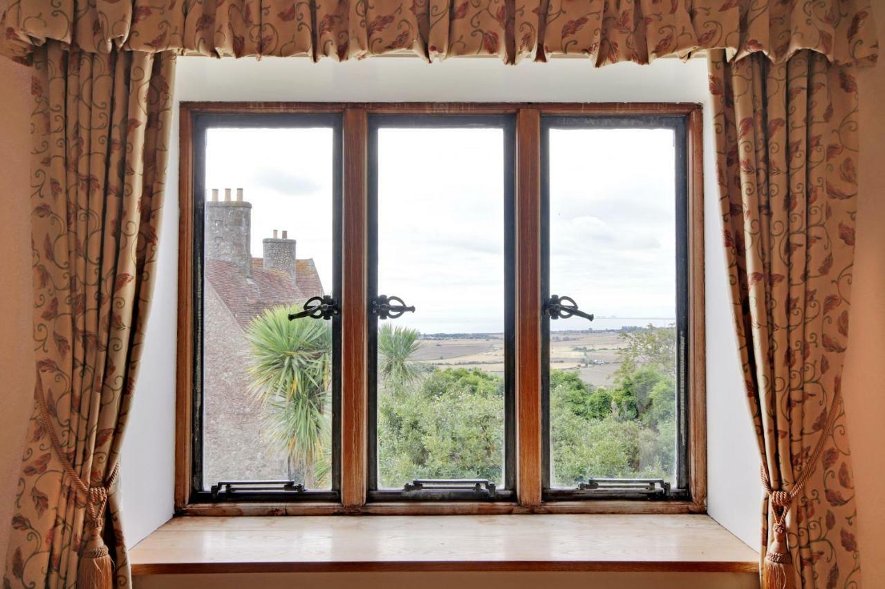 Lympne Castle Cottages 하이드 외부 사진